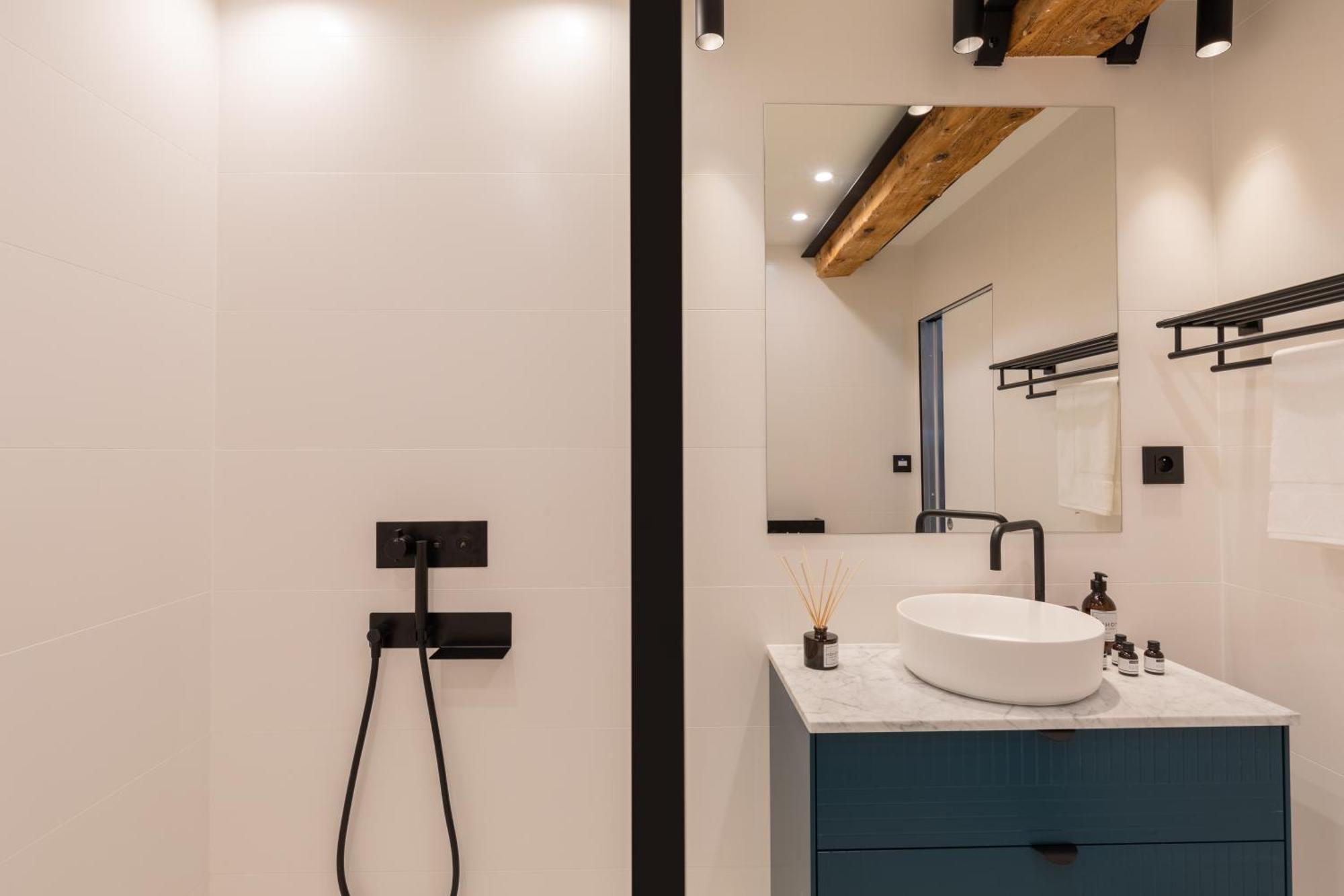 Ferienwohnung MOHOM - Berges du Rhône Lyon Zimmer foto